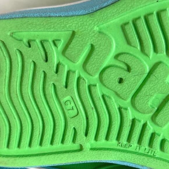Native Jefferson Slip On Waterproof Toddlers Sneakers Lime Green Size 7 - Picture 6 of 7